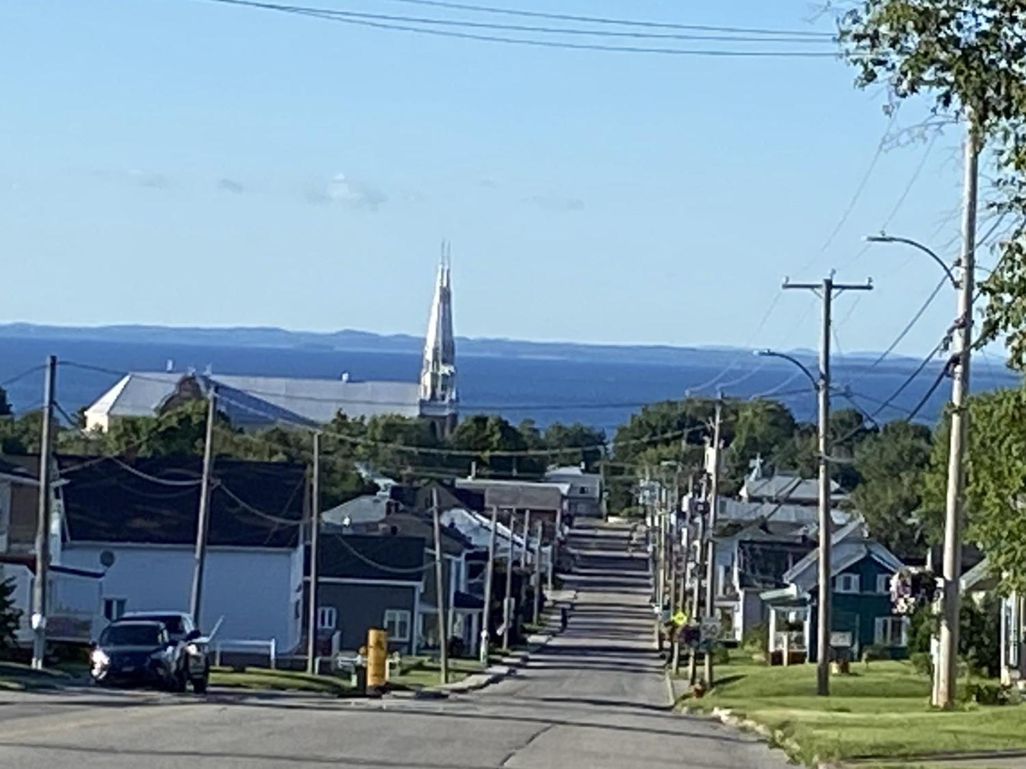 Le Gite Du Pecheur Metabetchouan-Lac-a-la-Croix Luaran gambar